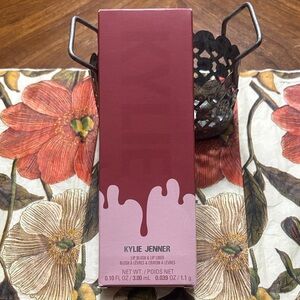 Kylie Cosmetics Lip Blush & Lip Liner  in Category Is Lips